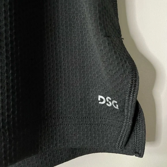 NWT DSG Men’s Textured Training Short - Picture 3 of 6
